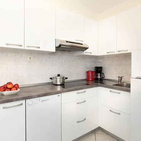 Apartament Dujmovic Ivo 1 Baška