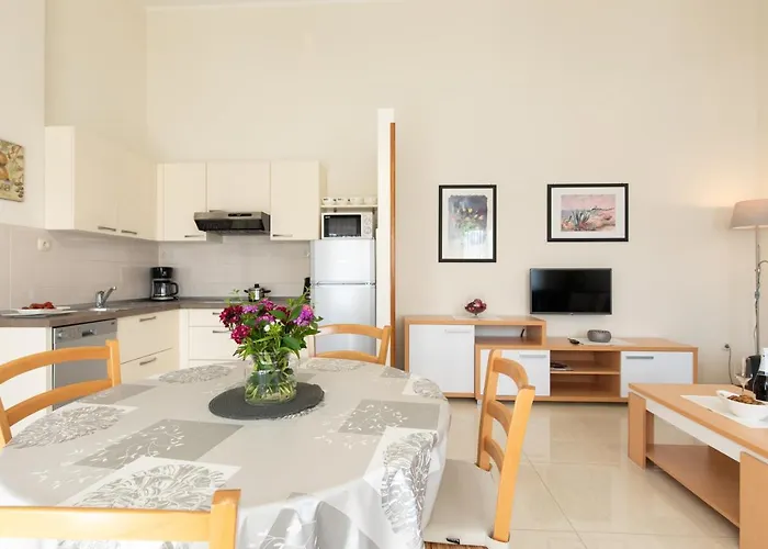 Apartments Dujmovic Ivo 1 Διαμέρισμα Baška