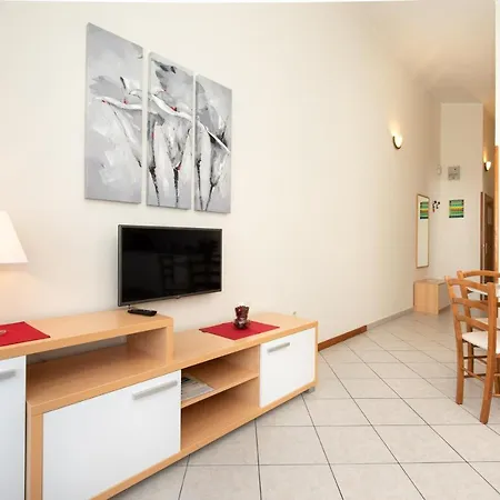 Apartments Dujmovic Ivo 1 Baska (Krk)